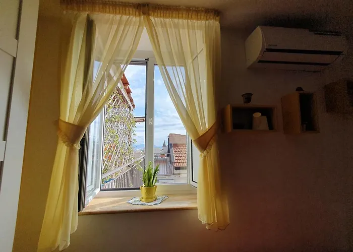 Annunziata Couette-café