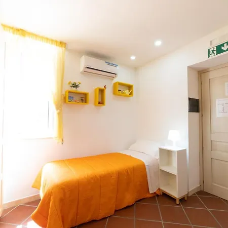 住宿加早餐酒店 安农齐亚塔住宿加早餐旅馆 那不勒斯