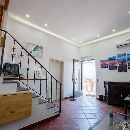 安农齐亚塔住宿加早餐旅馆 住宿加早餐酒店 那不勒斯