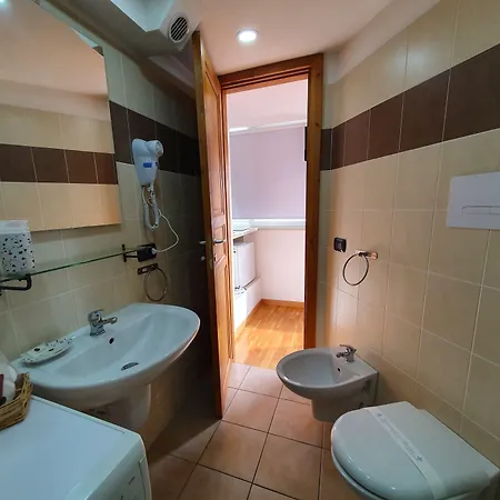 Annunziata 4* Nápoly